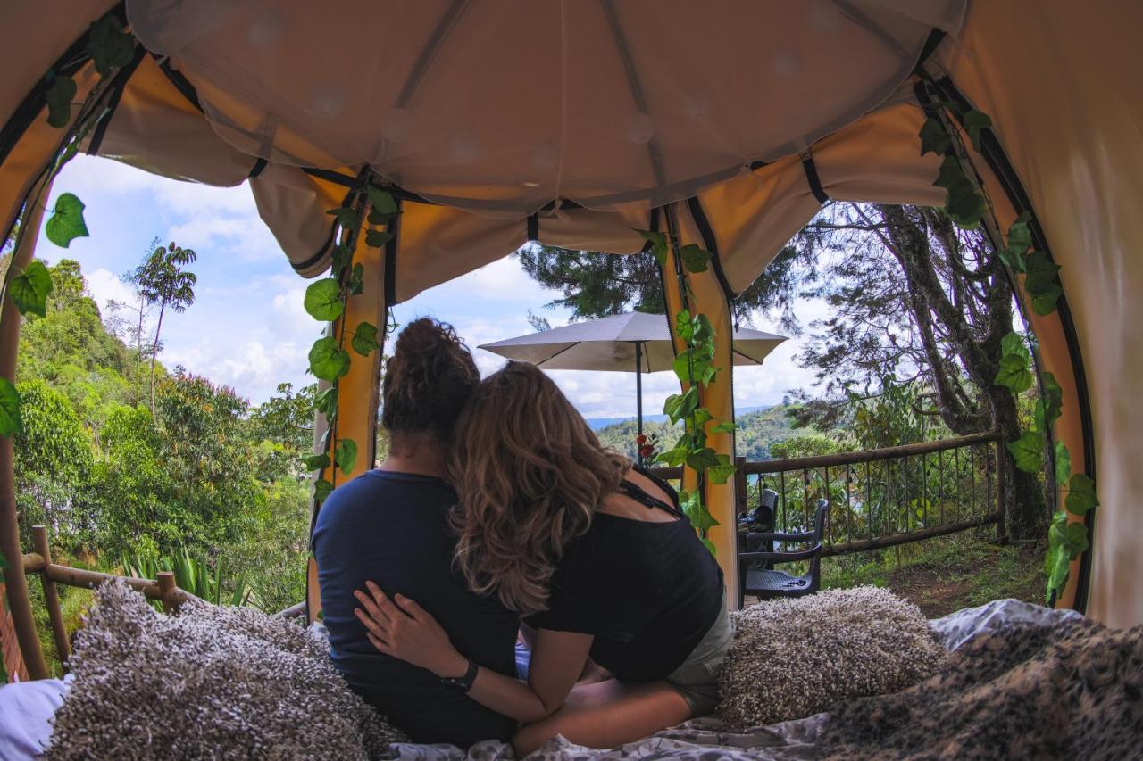 Levit Glamping - Hotel Guatapé ADULTS ONLY Bagian luar foto