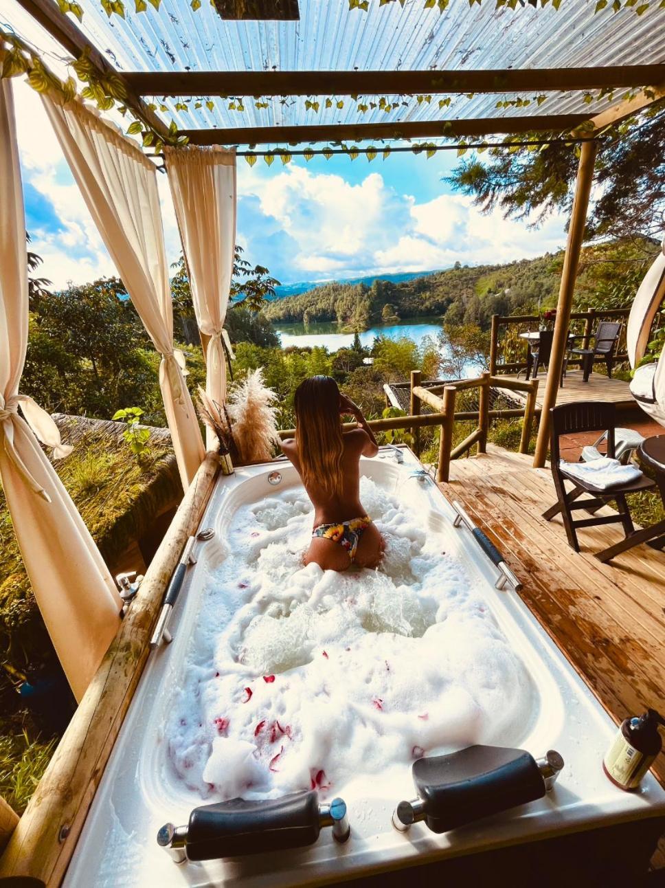 Levit Glamping - Hotel Guatapé ADULTS ONLY Bagian luar foto