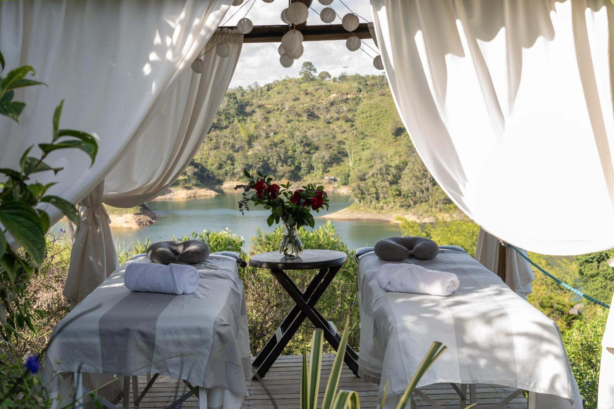 Levit Glamping - Hotel Guatapé ADULTS ONLY Bagian luar foto